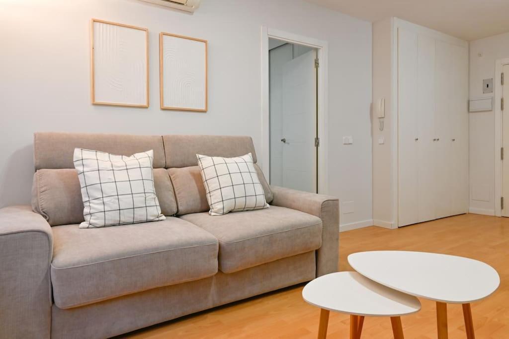 For You Rentals Piso Amplio Y Calido En Madrid Temporal Jml41 ภายนอก รูปภาพ
